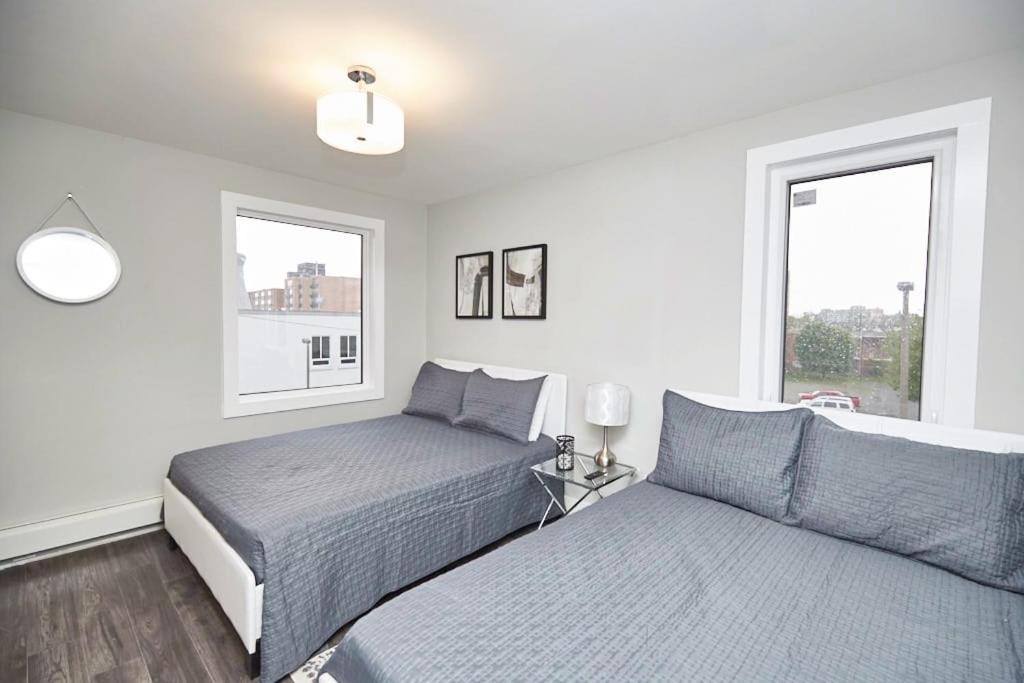 Clifton Hill Hideaway 3a - Two Bedroom Apartment *